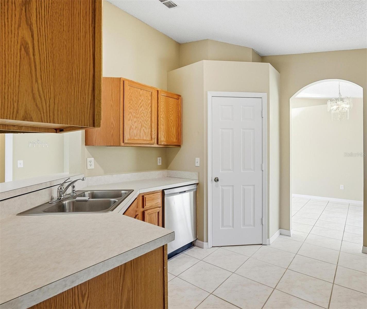 MATANZAS WOODS - Residential Lease