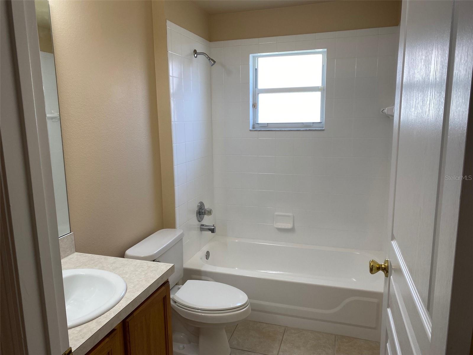 KINGSBRIDGE EAST VILLAGE UNIT 3A - Residential Lease