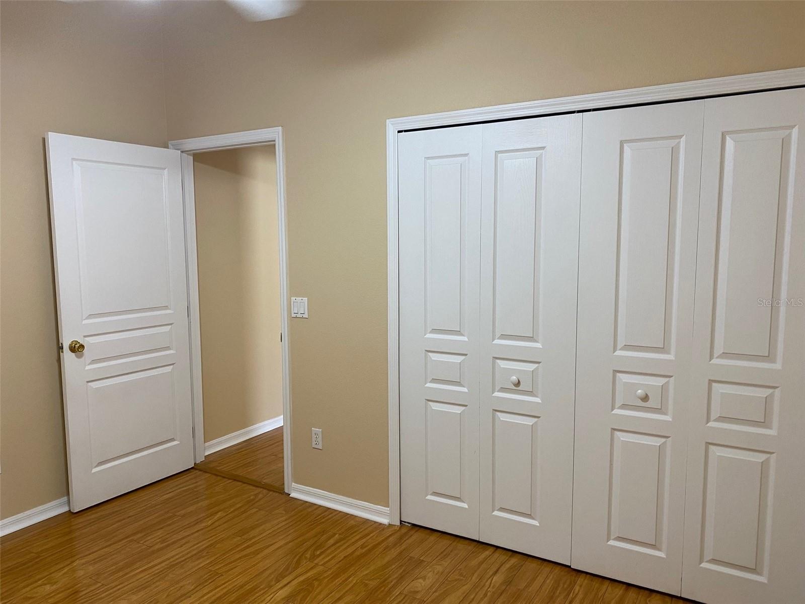 KINGSBRIDGE EAST VILLAGE UNIT 3A - Residential Lease