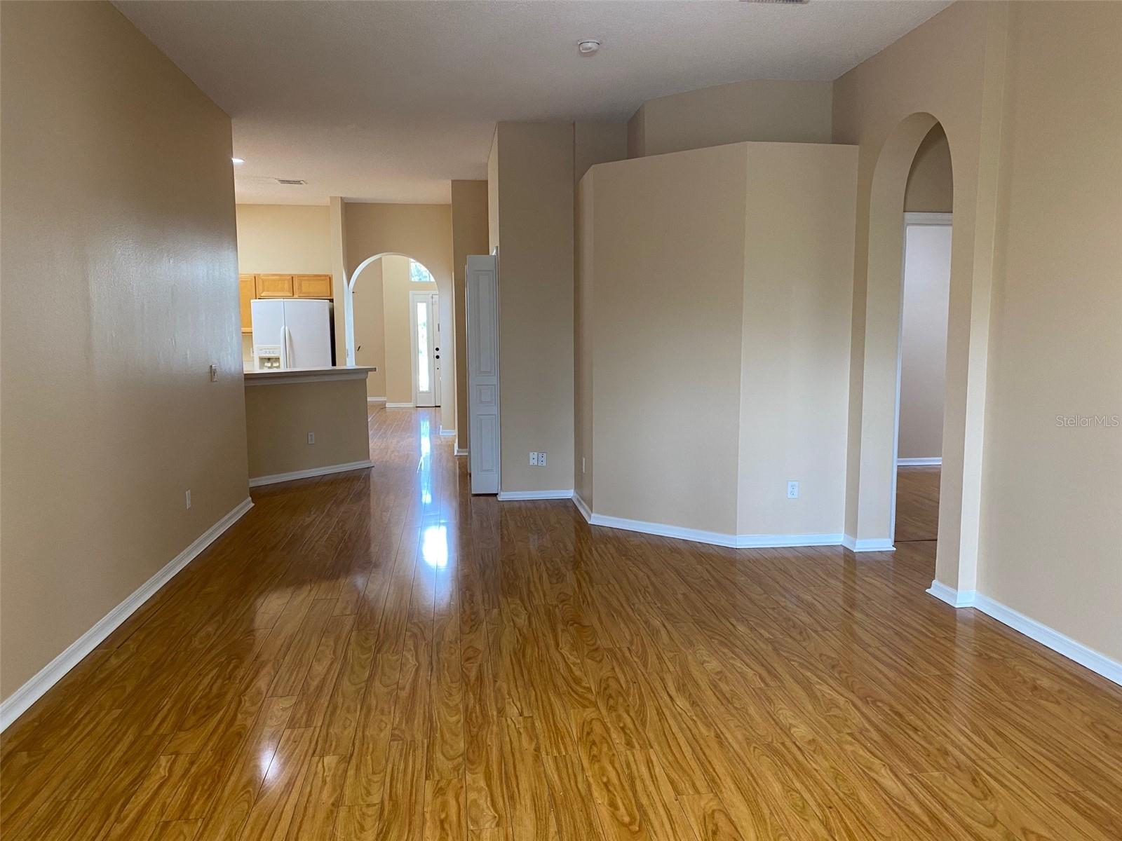 KINGSBRIDGE EAST VILLAGE UNIT 3A - Residential Lease