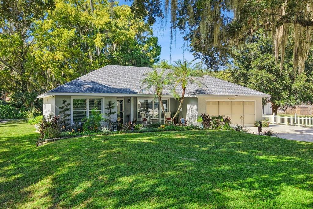 30749 GLENN DRIVE
