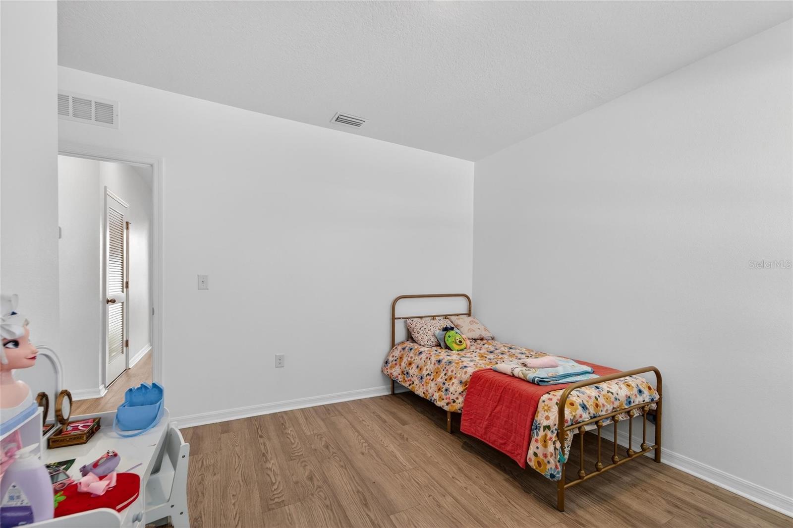 JOHNSON POINTE - Residential