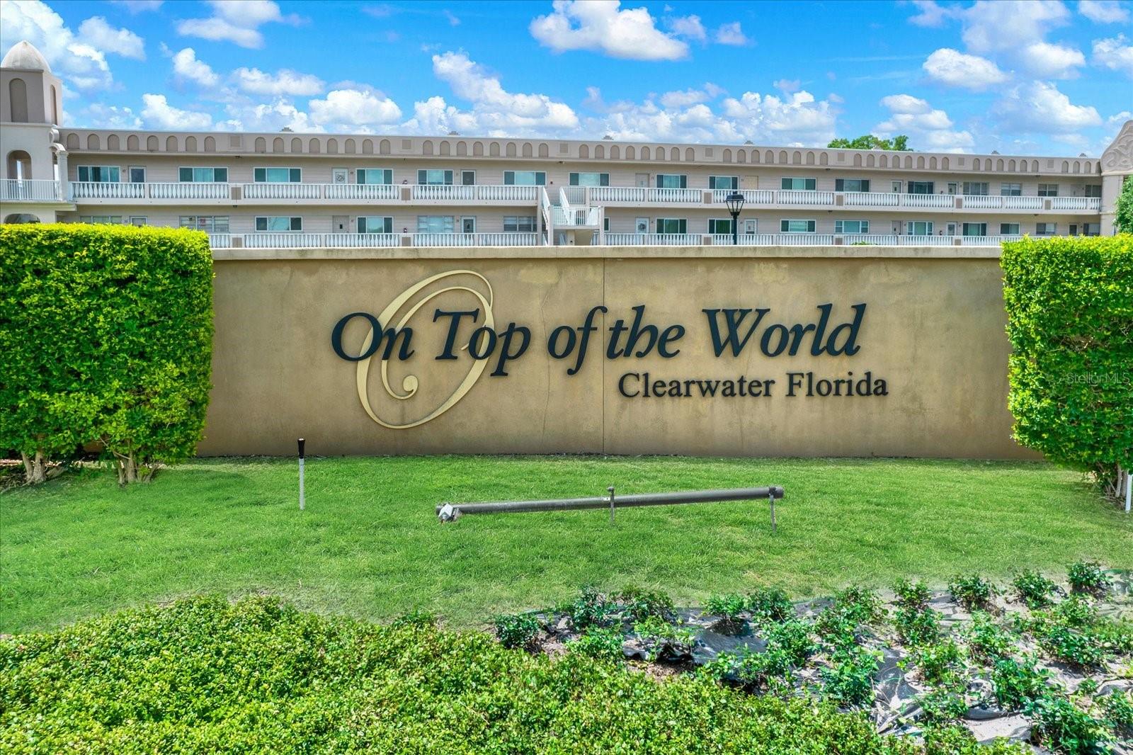 ON TOP OF THE WORLD - Residential