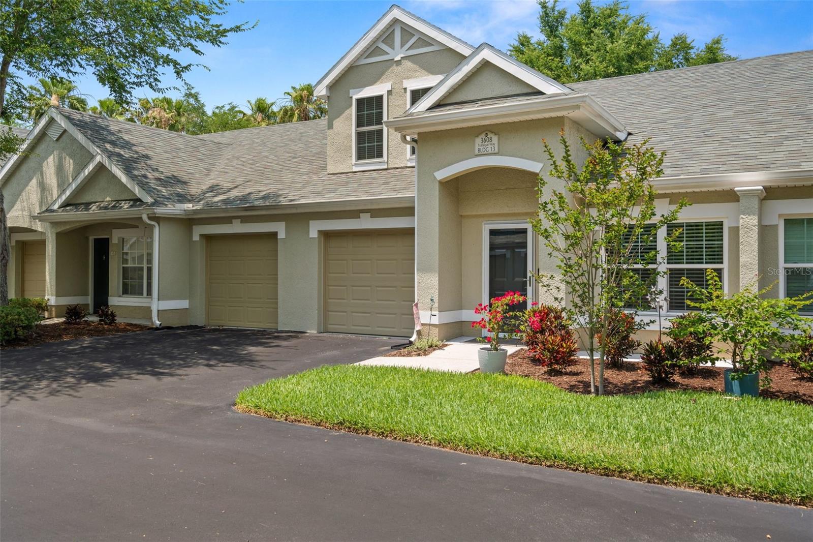 WATERFORD AT PALM HARBOR LUXURY CONDO - Residential