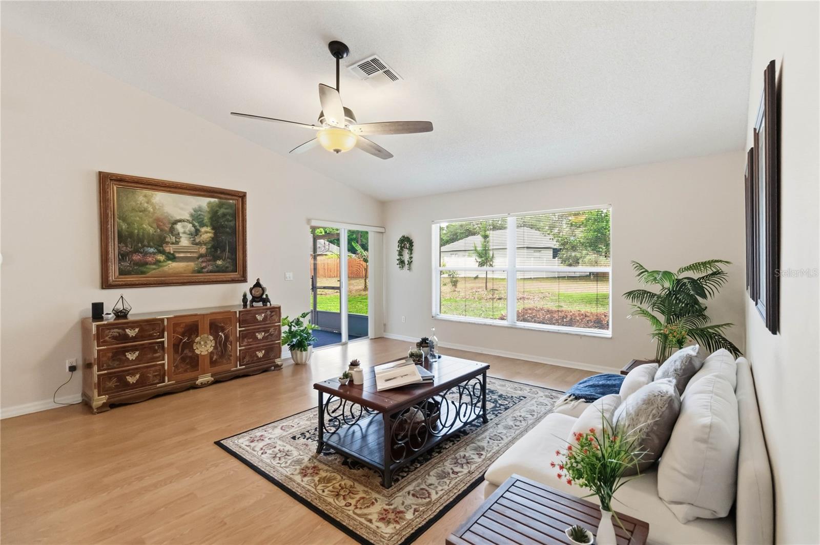 SANCTUARY - Residential