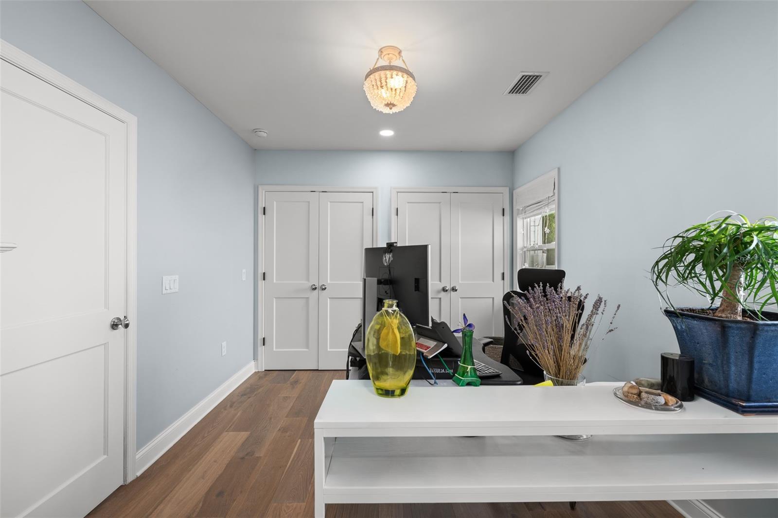 GRAY GABLES - Residential