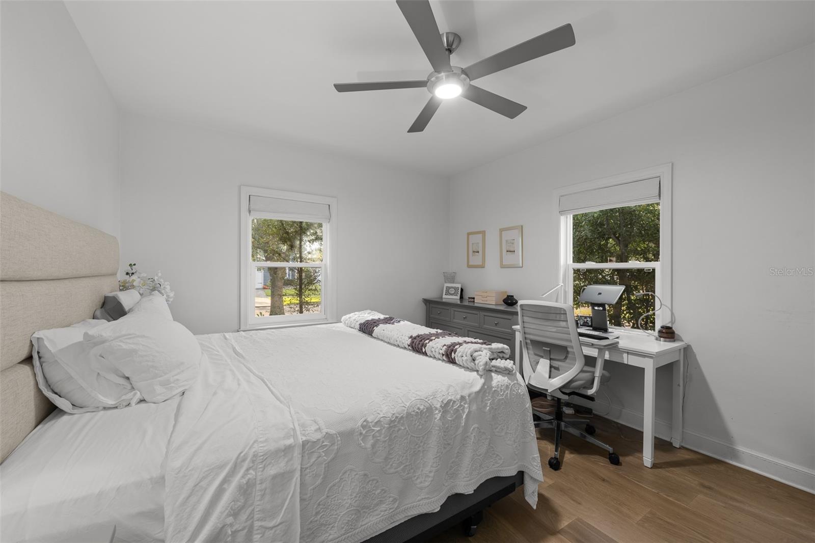 GRAY GABLES - Residential