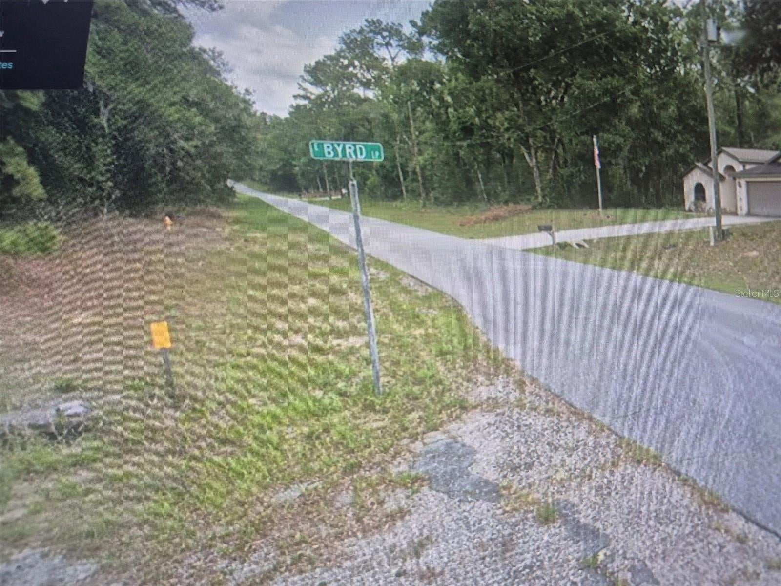 893 E BYRD LOOP
