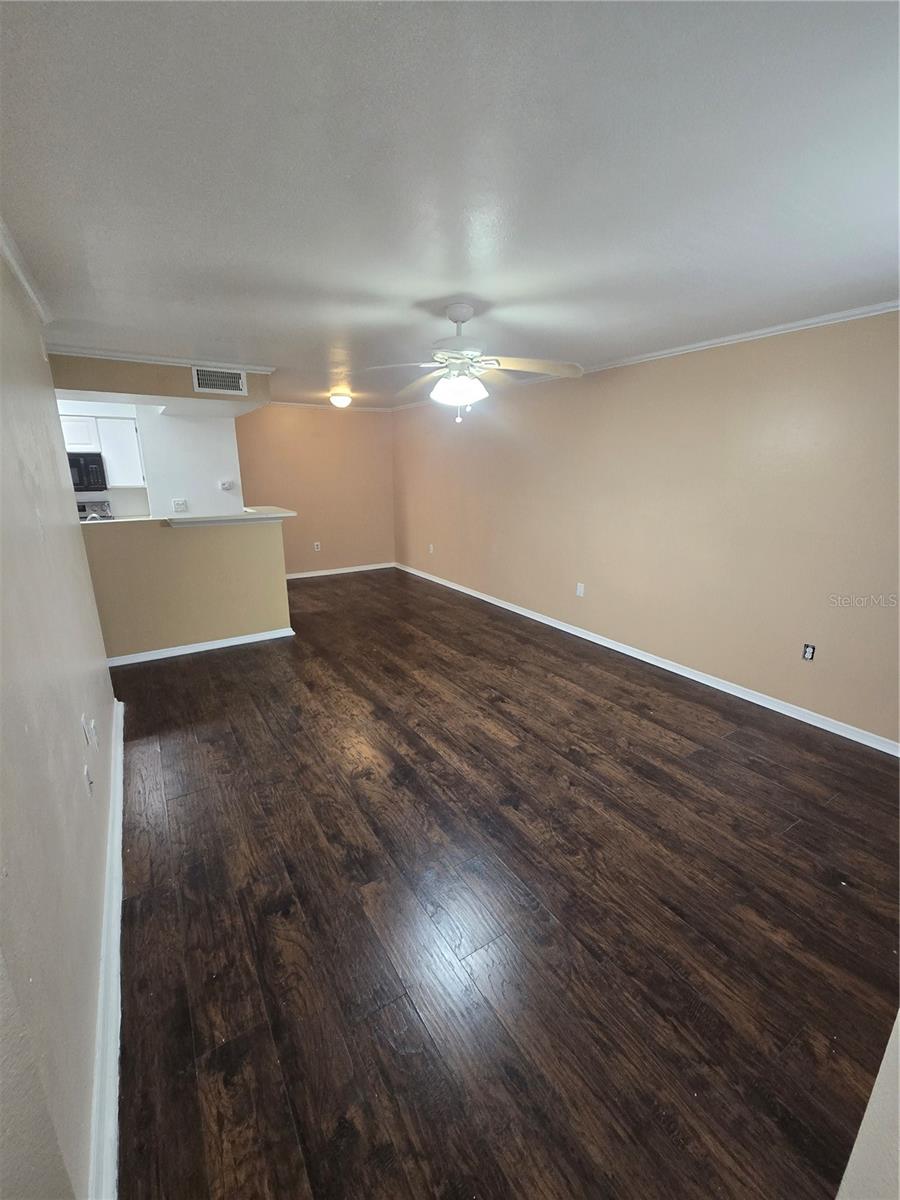 3012 PARKWAY BOULEVARD 207