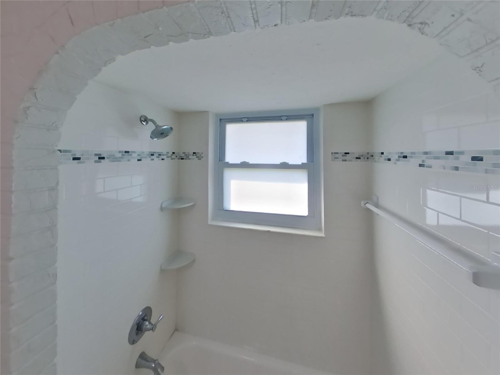 DESOTO LAKES COUNTRY CLUB COLONY 4 - Residential Lease