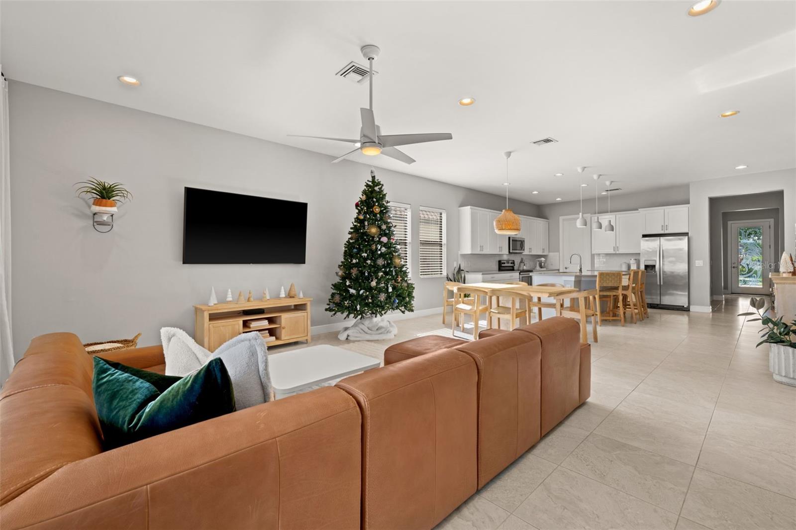 HAMPTON PK/GATEWAY PH 7 - Residential