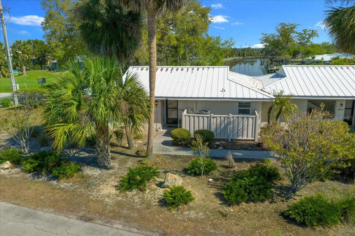 BAY VILLAS - Residential