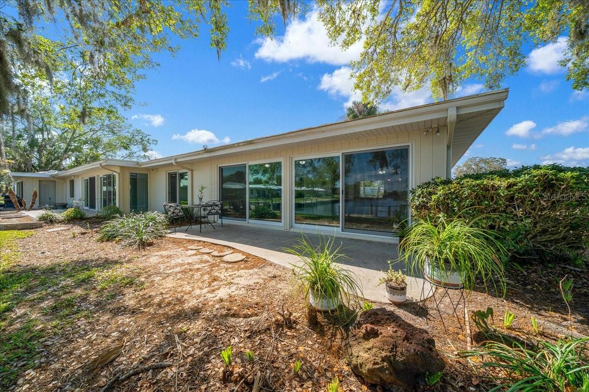 BAY VILLAS - Residential