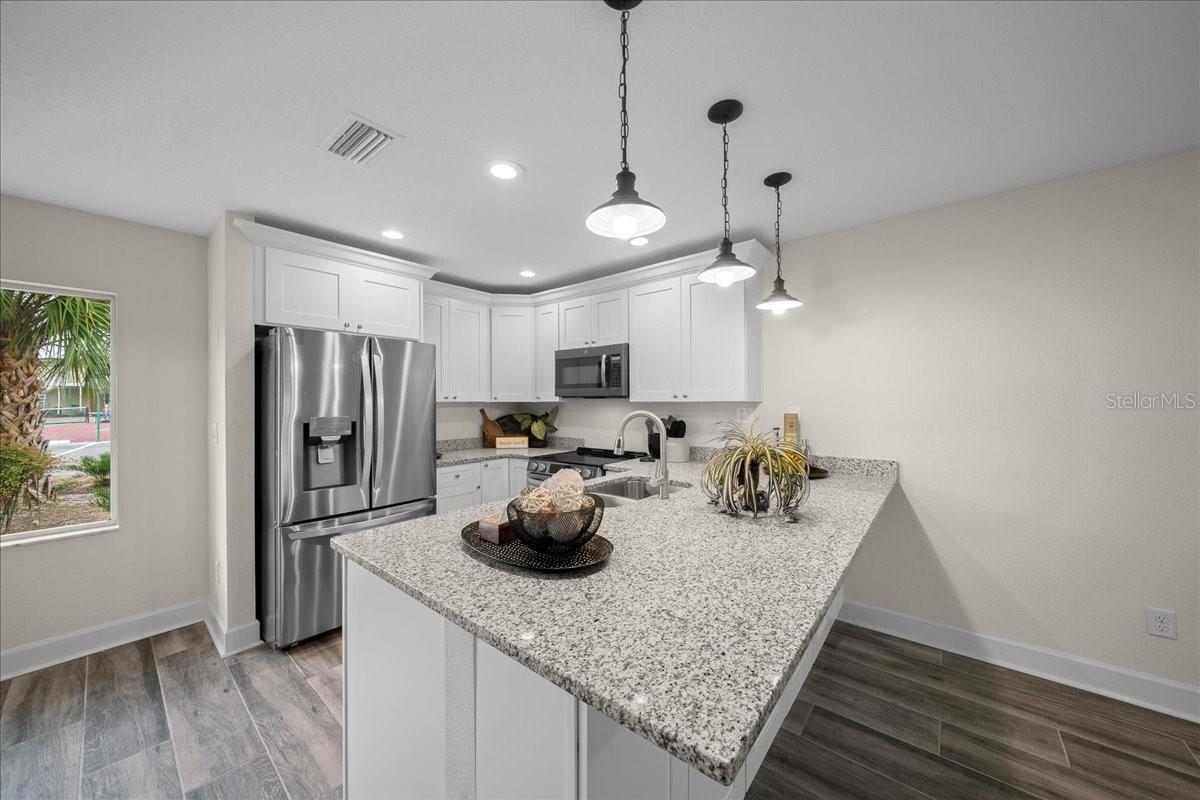 BAY VILLAS - Residential