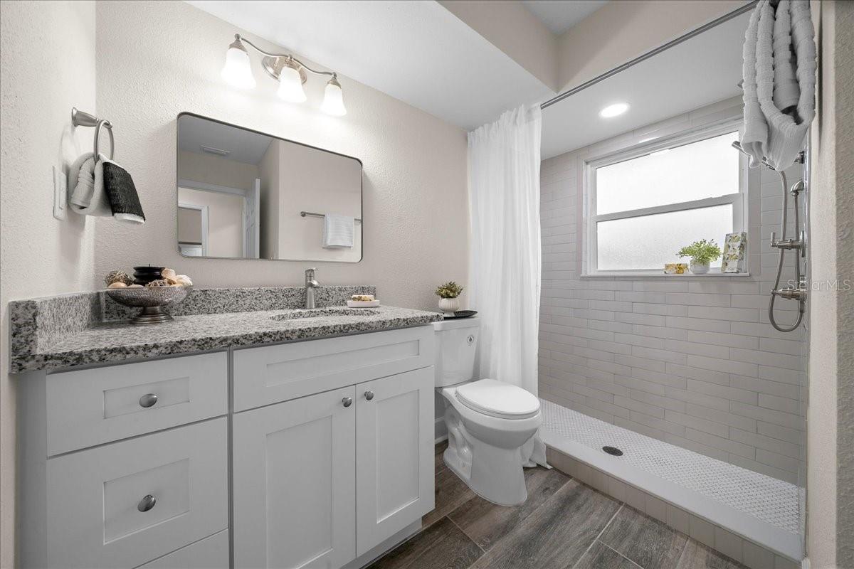 BAY VILLAS - Residential