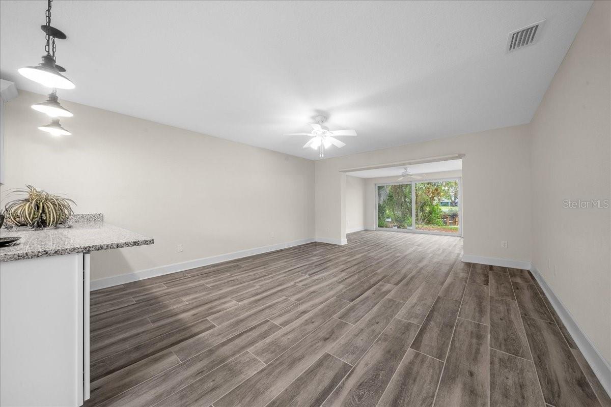 BAY VILLAS - Residential