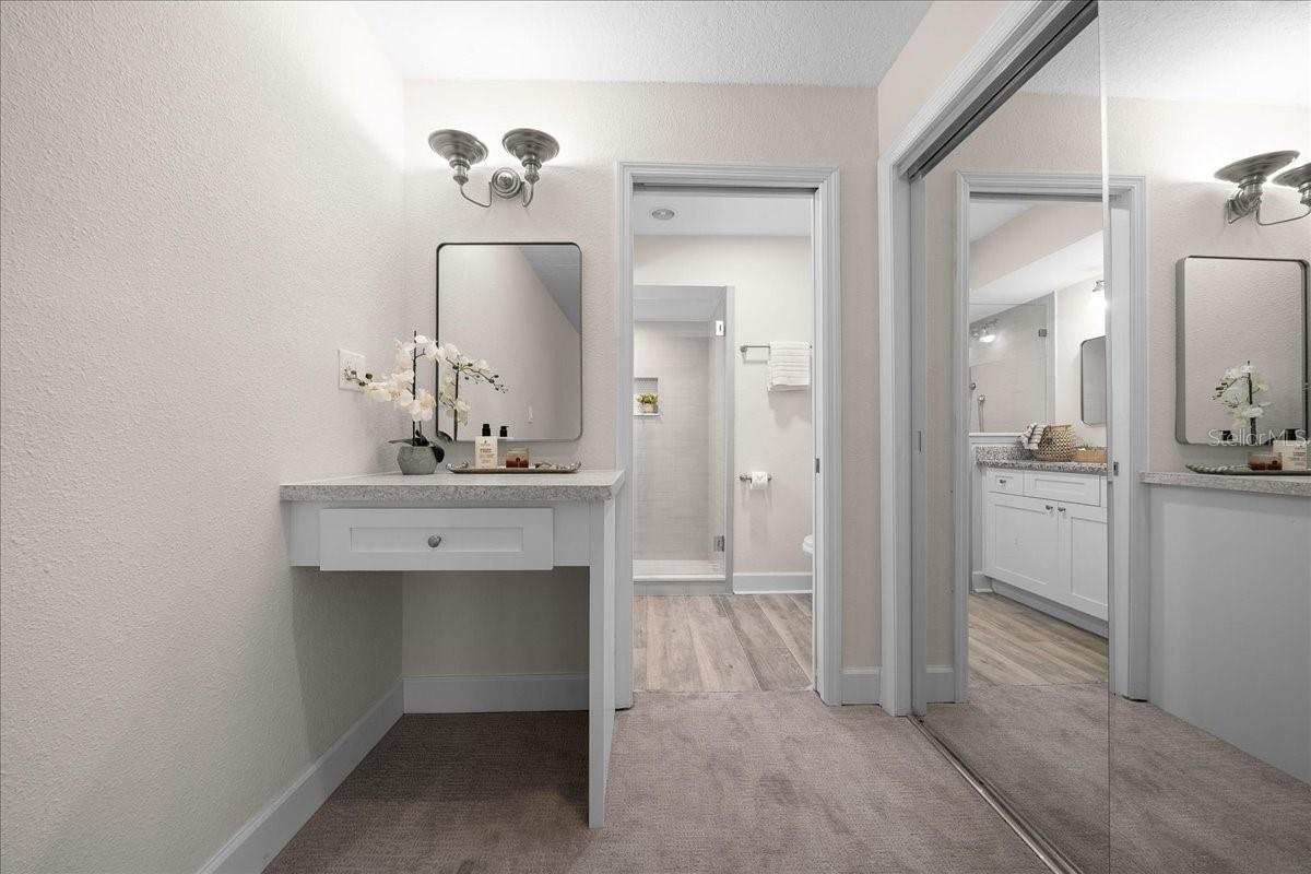 BAY VILLAS - Residential