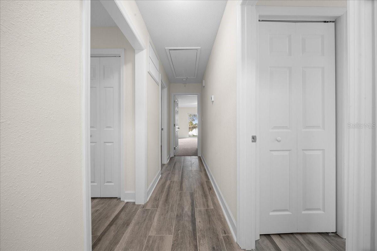 BAY VILLAS - Residential