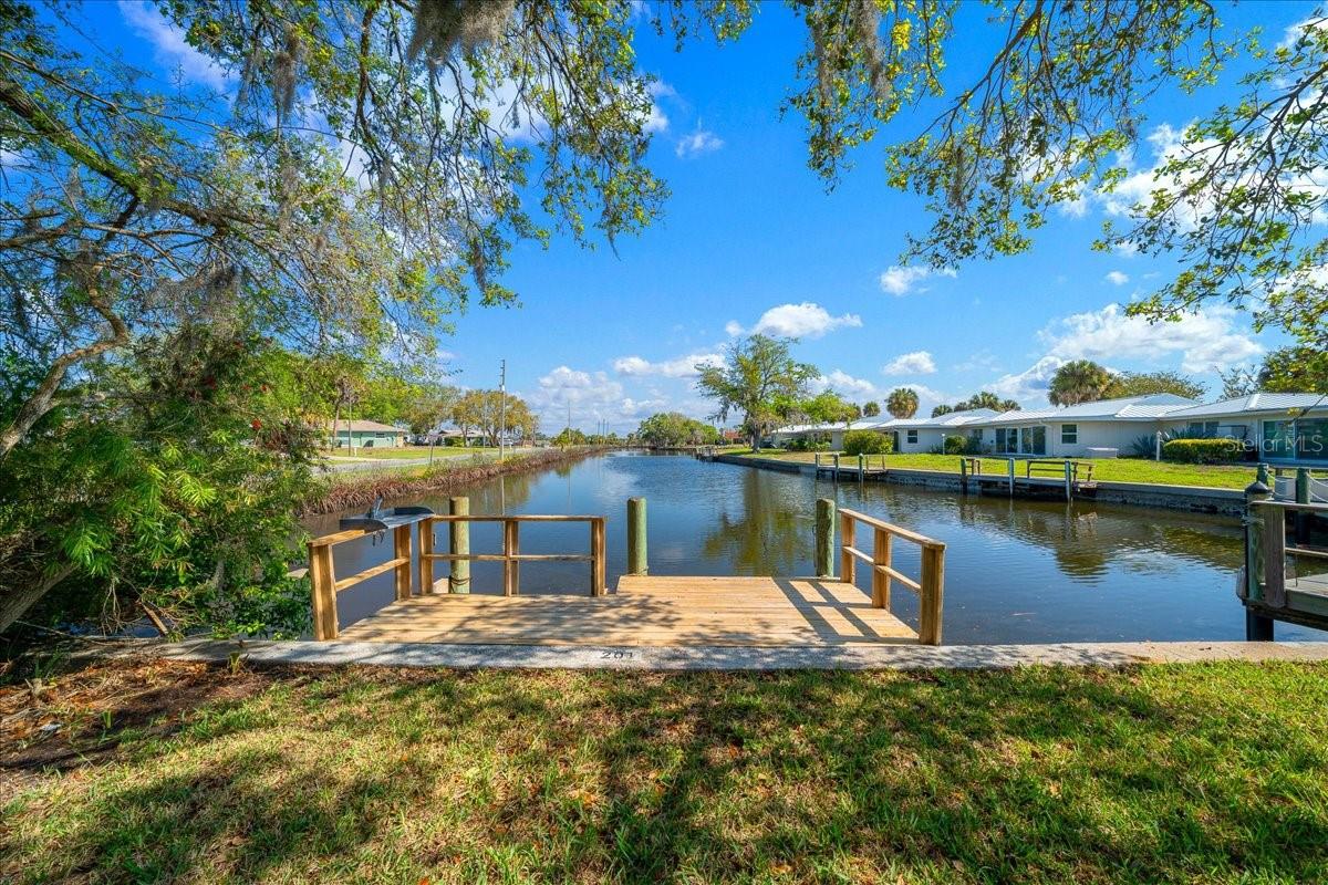 BAY VILLAS - Residential