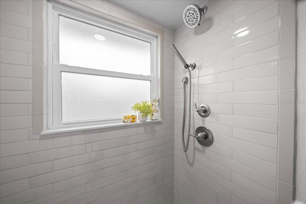 BAY VILLAS - Residential