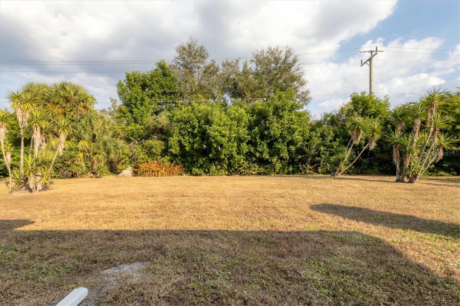 VENICE GARDENS - Residential