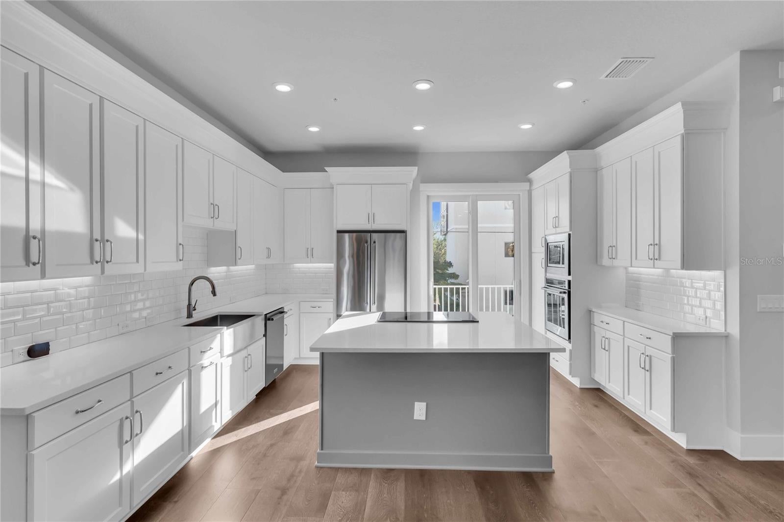 506 LAUREL PARK DRIVE 506