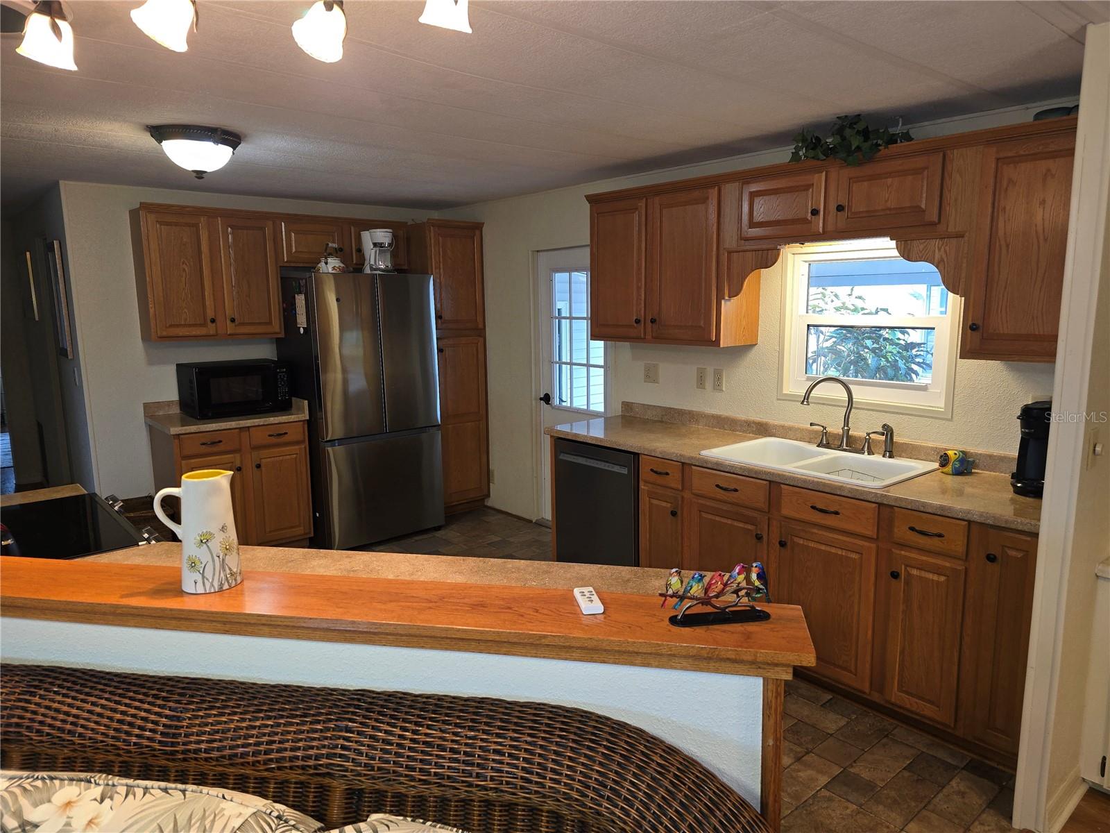 POLYNESIAN VILLAGE - Residential