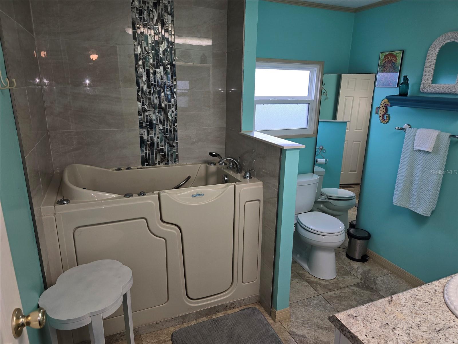 POLYNESIAN VILLAGE - Residential