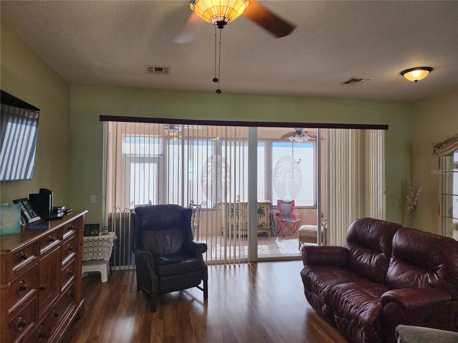 SUMMERGLEN PH 03 - Residential