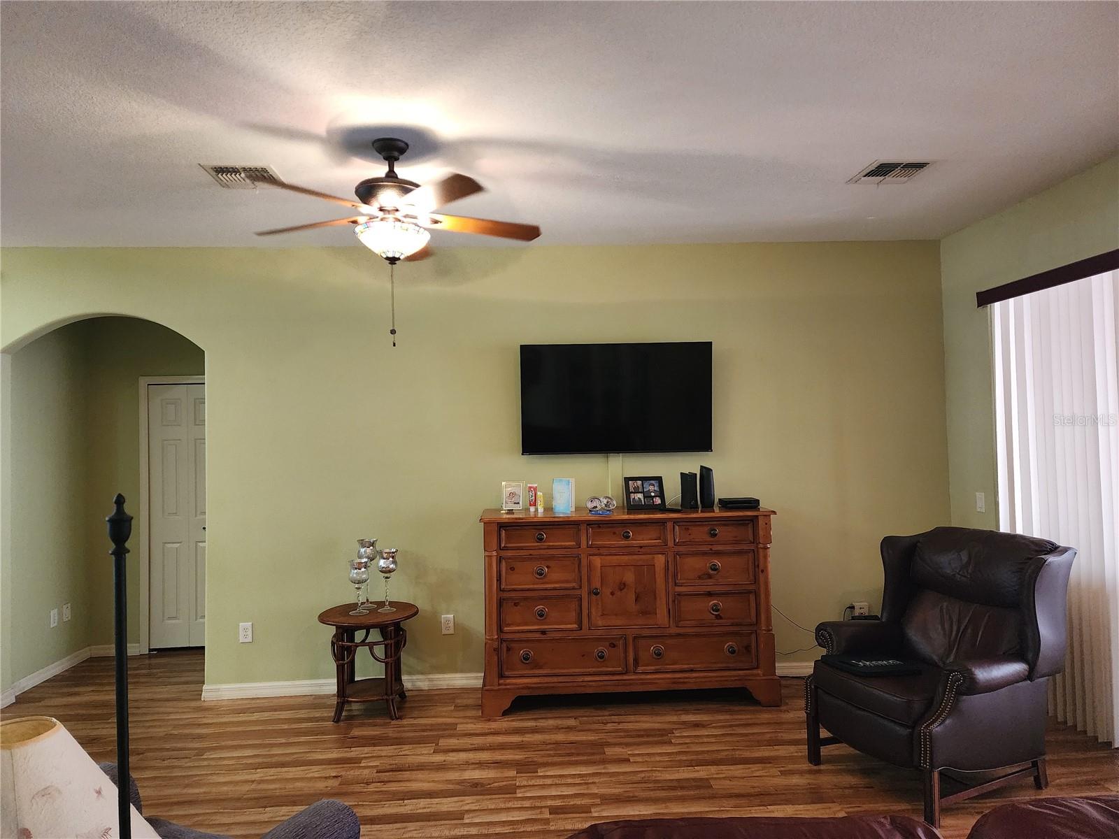 SUMMERGLEN PH 03 - Residential