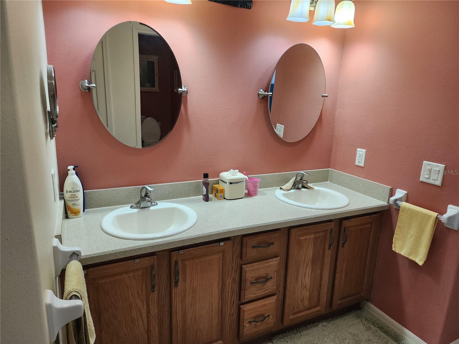 SUMMERGLEN PH 03 - Residential