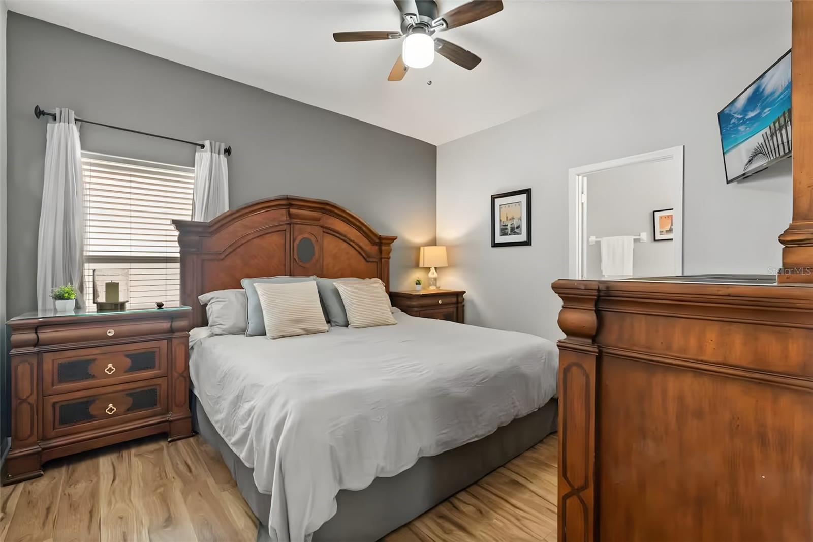 WYNDHAM POINTE - Residential