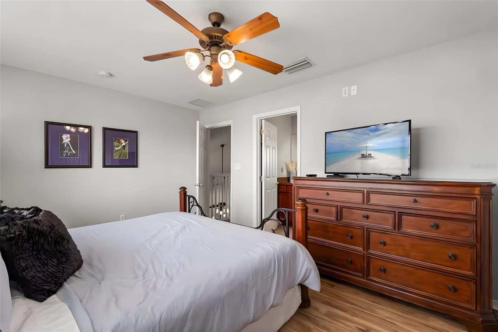 WYNDHAM POINTE - Residential