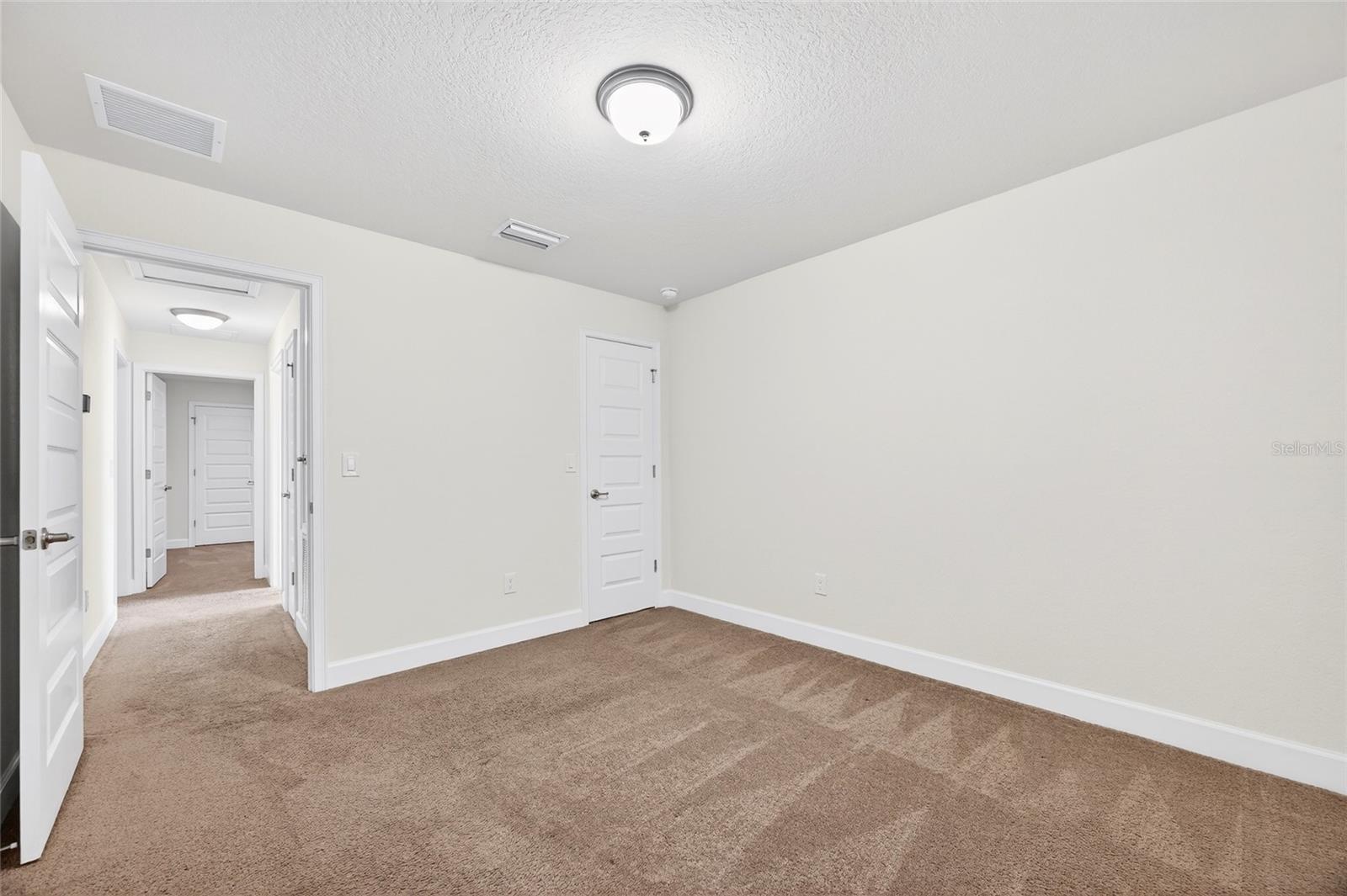 MEADOW GLENN UN 2 - Residential