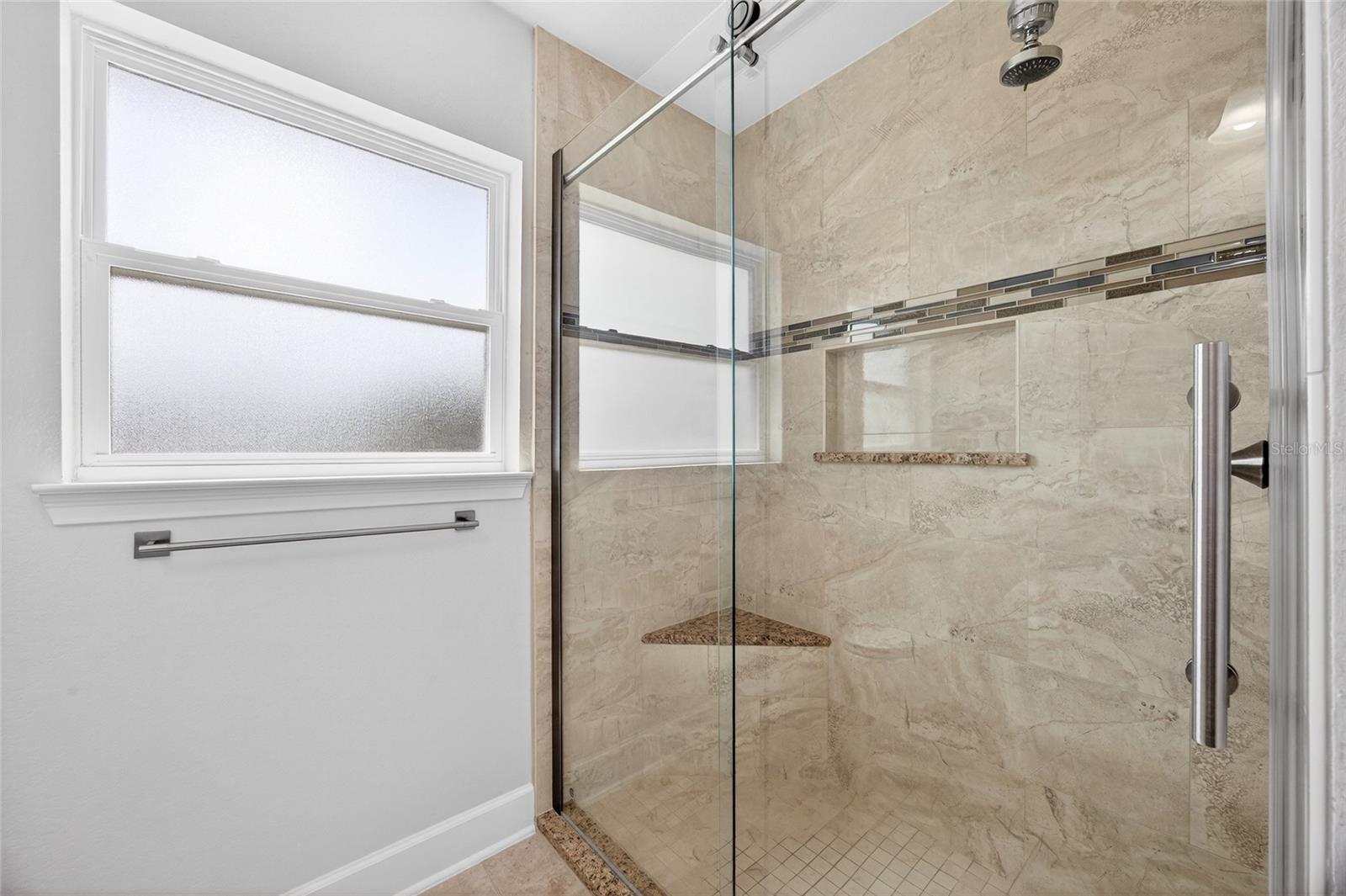 MEADOW GLENN UN 2 - Residential