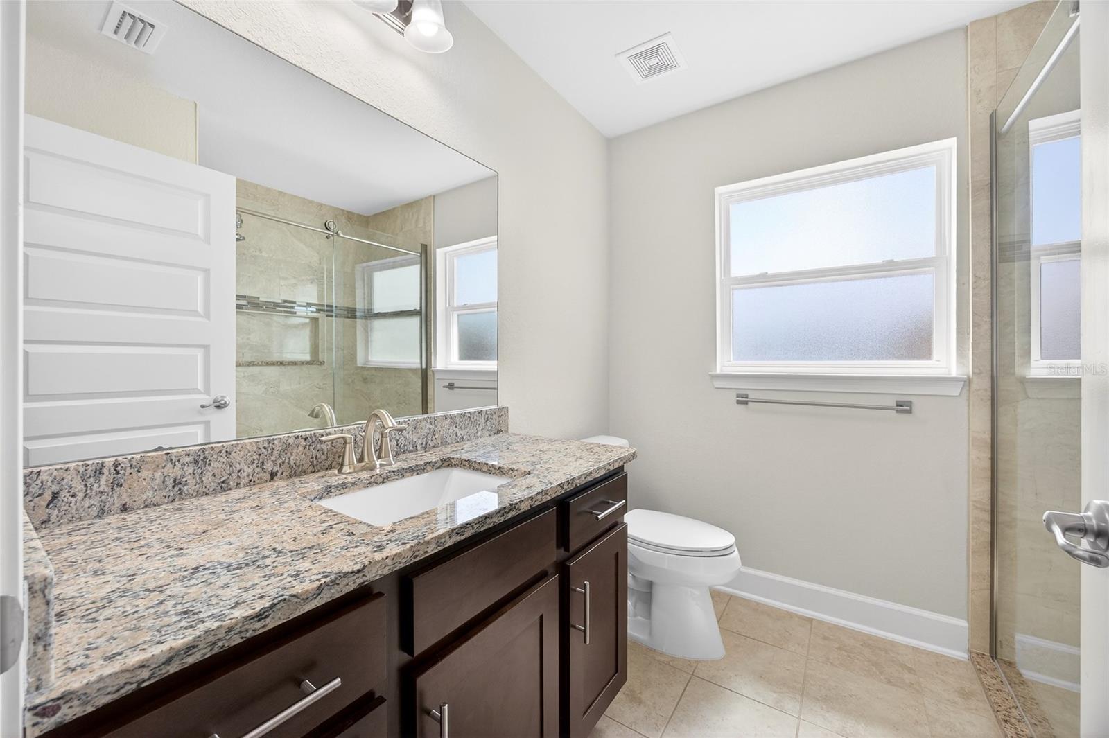 MEADOW GLENN UN 2 - Residential