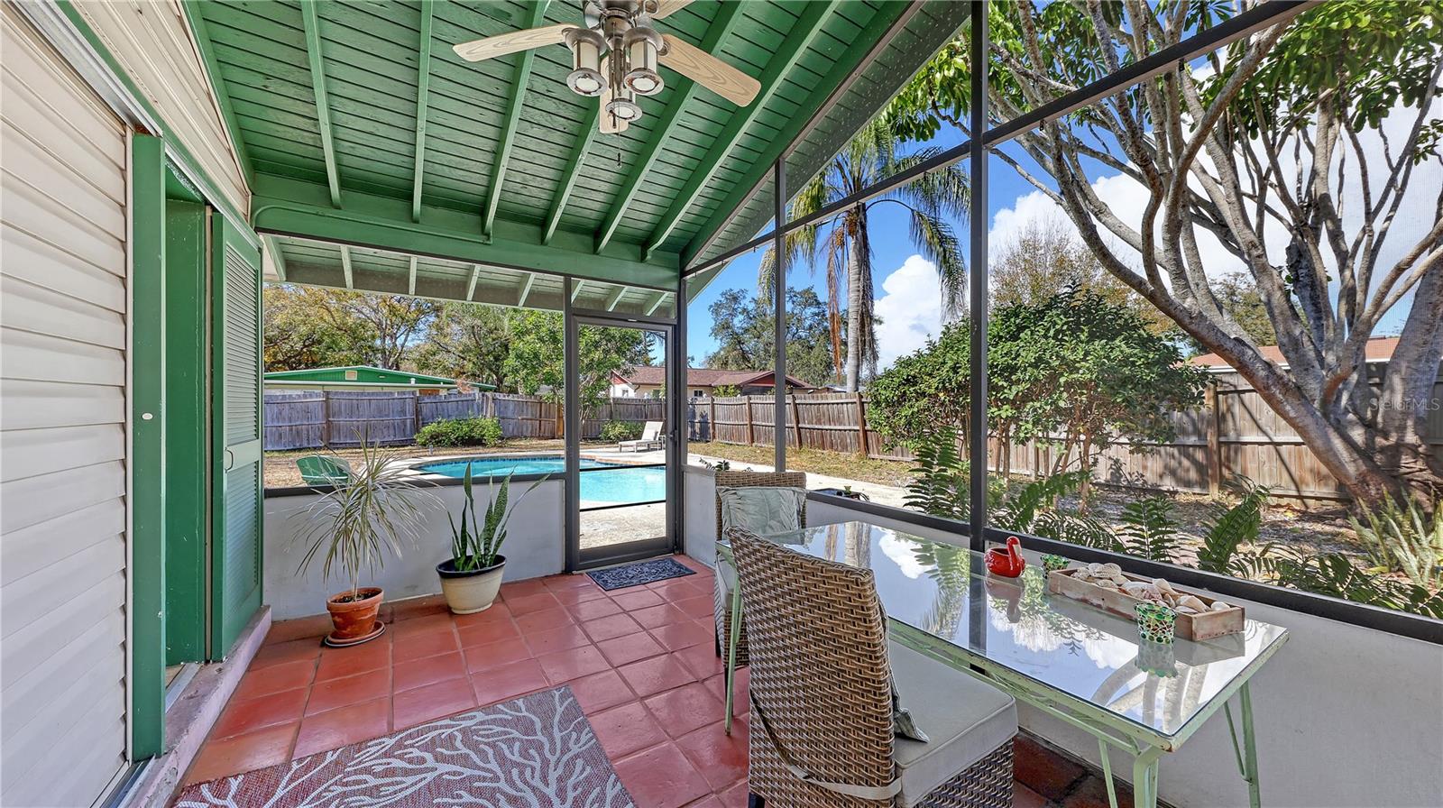 DE SOTO LAKES - Residential