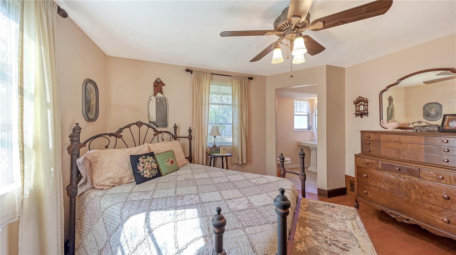 DE SOTO LAKES - Residential