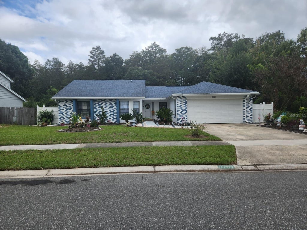 Photo of 3731 Valencia Grove Lane, Orlando, FL 32817 (MLS # O6442917)