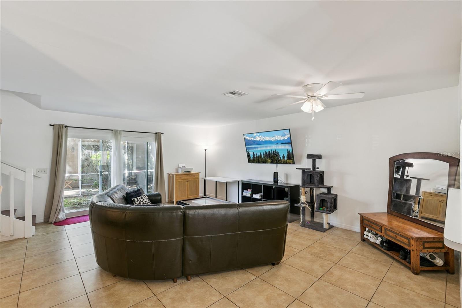 LAKEVIEW VILLAGE CONDO 14 - Residential