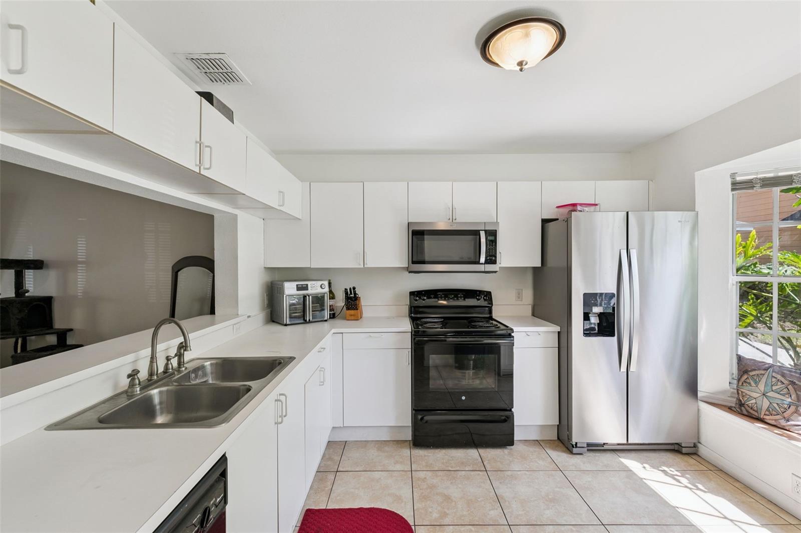 LAKEVIEW VILLAGE CONDO 14 - Residential