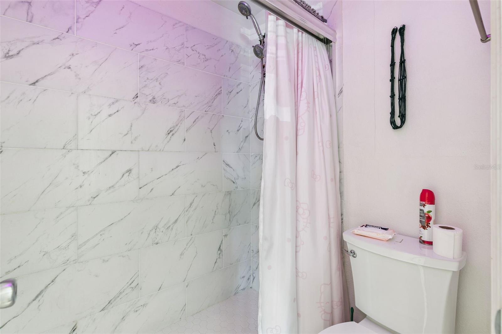 LAKEVIEW VILLAGE CONDO 14 - Residential