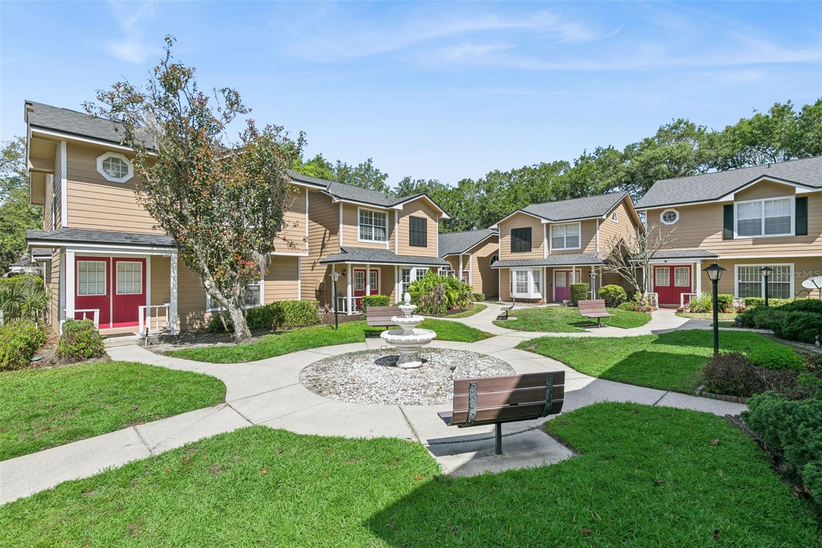 LAKEVIEW VILLAGE CONDO 14 - Residential