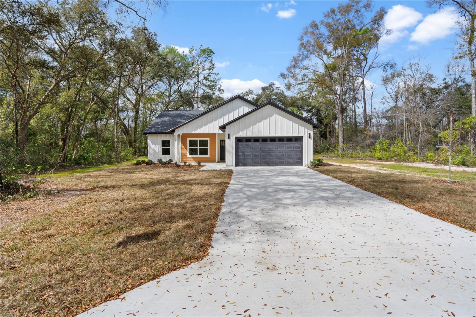 CHIEFLAND COUNTRY ESTATES - Residential