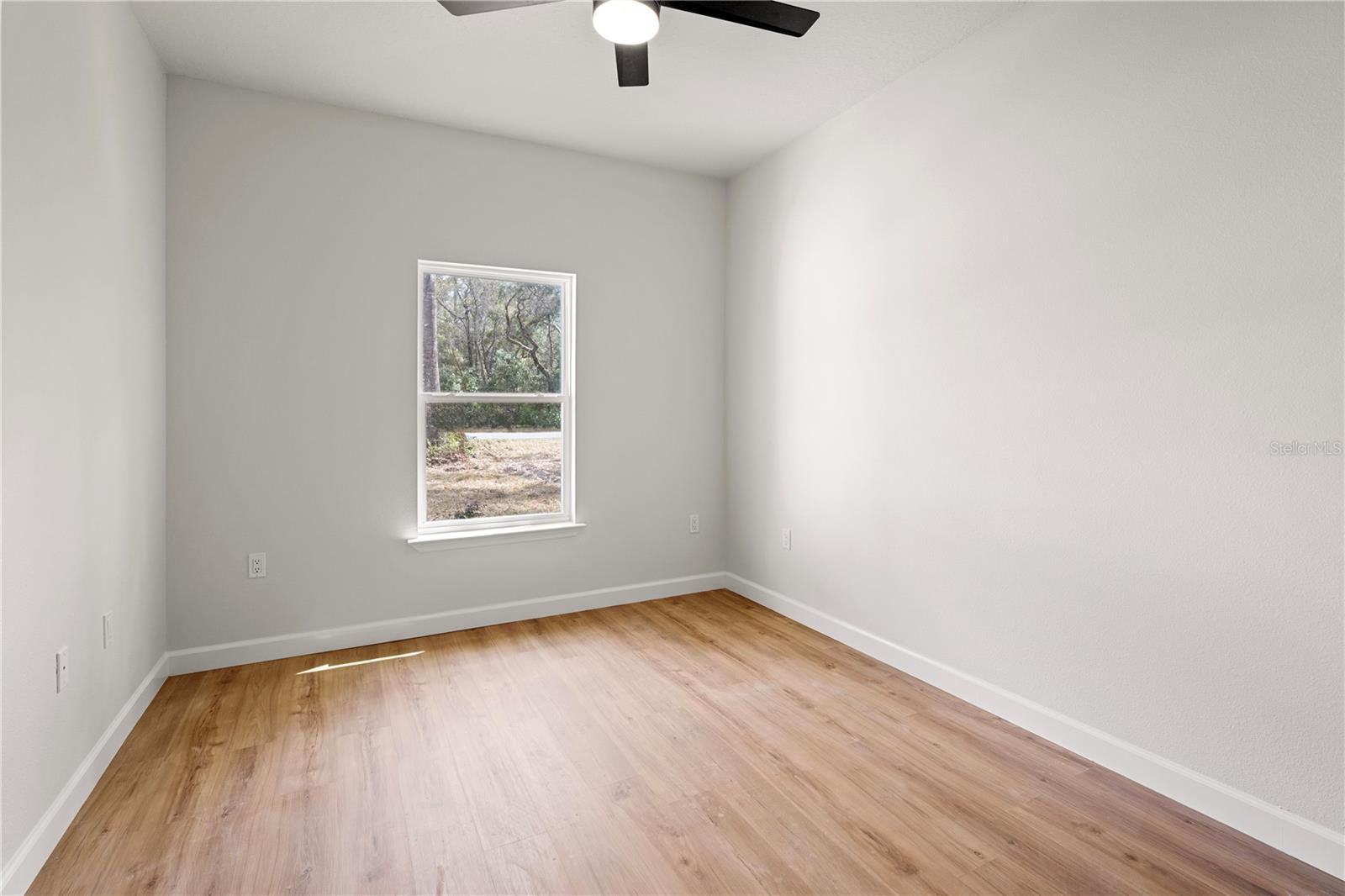 CHIEFLAND COUNTRY ESTATES - Residential