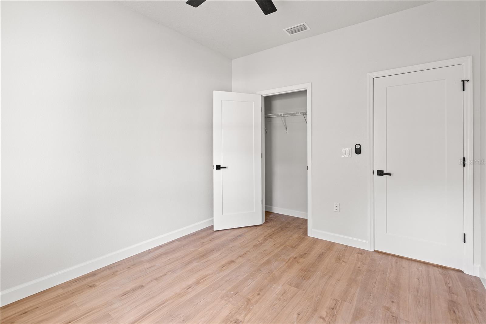 CHIEFLAND COUNTRY ESTATES - Residential