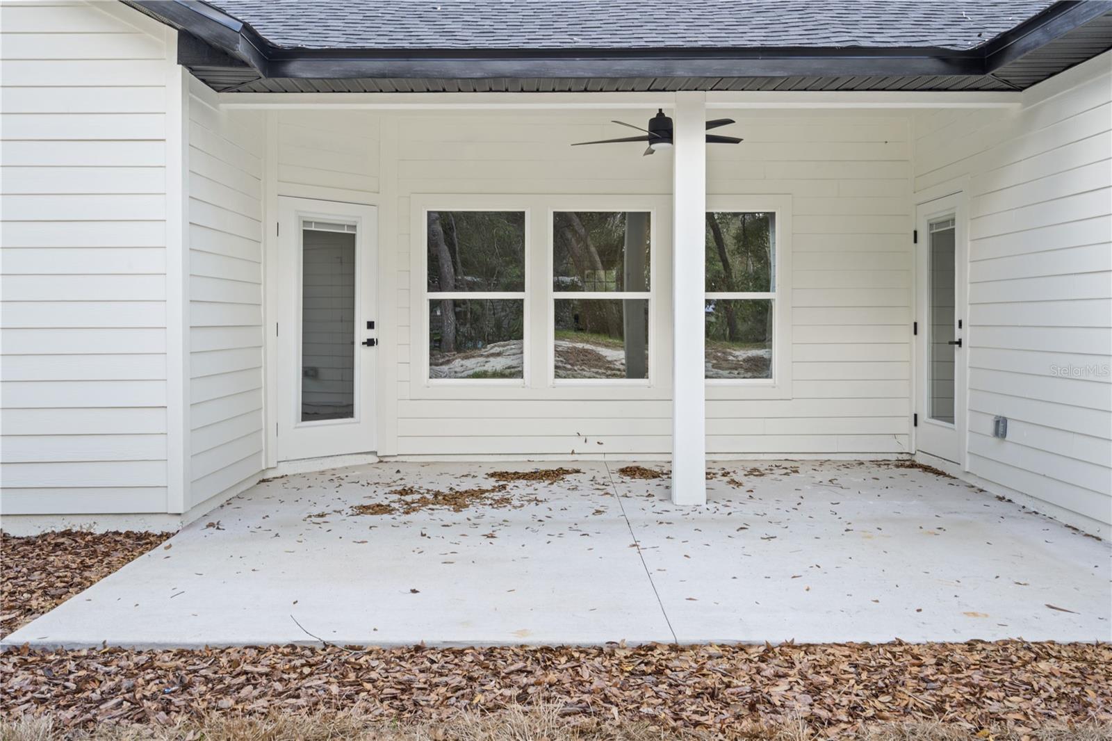 CHIEFLAND COUNTRY ESTATES - Residential