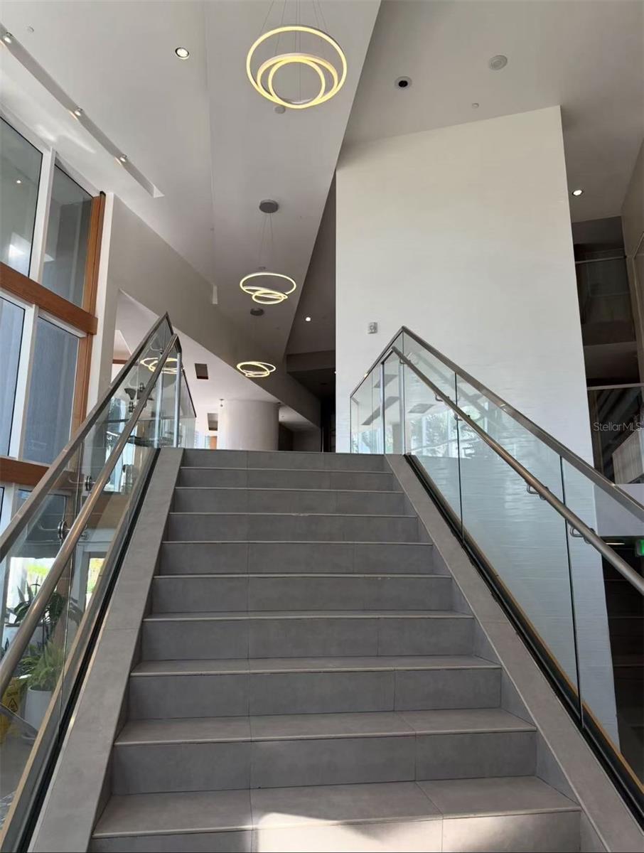 BAY HOUSE MIAMI - Residential