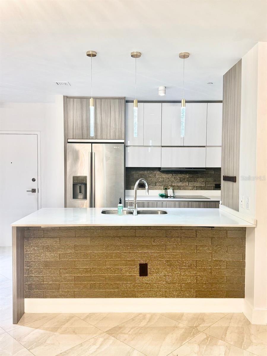 BAY HOUSE MIAMI - Residential