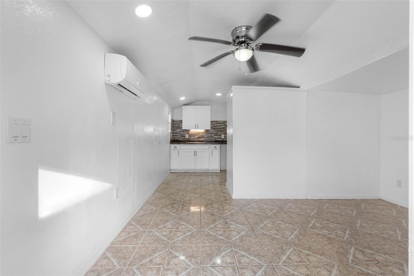 PINECREST VILLA ADD 1 - Residential